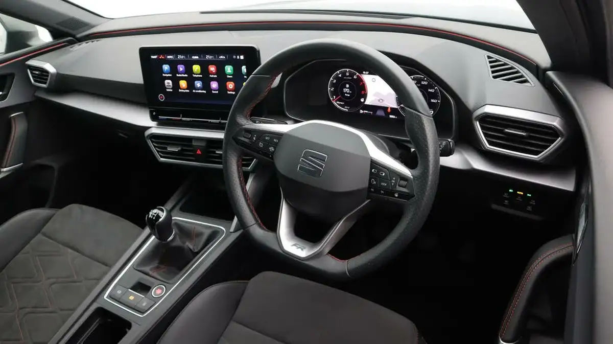 2023-seat-leon-15-tsi-evo-fr-sport-150ps-hatchback-big-9