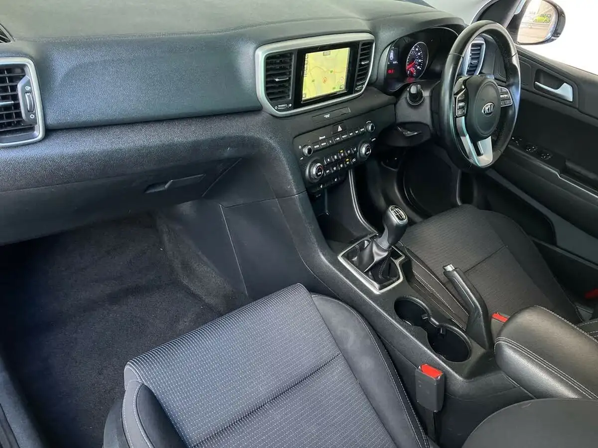 2019-kia-sportage-16-gdi-2-big-6