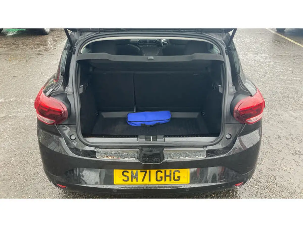 2021-dacia-sandero-10-tce-comfort-90bhp-big-3