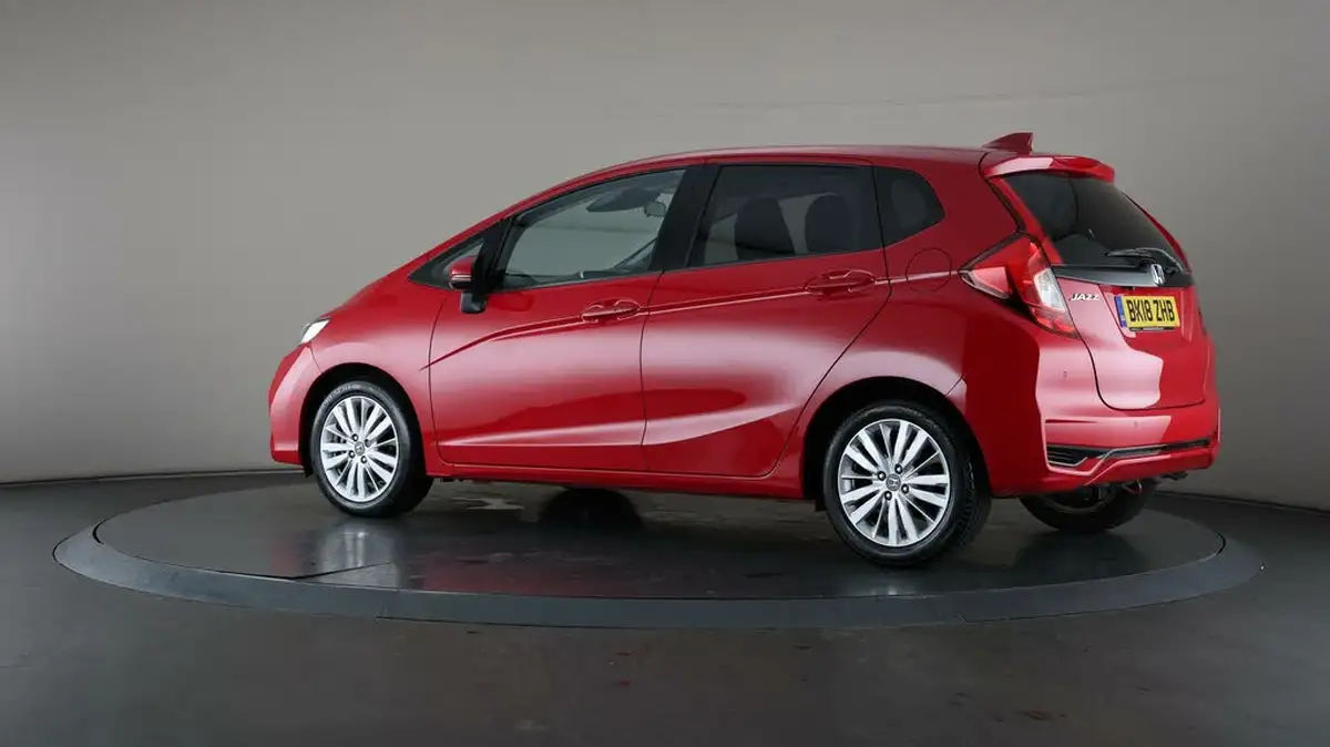 2018-honda-jazz-13-i-vtec-ex-cvt-big-73