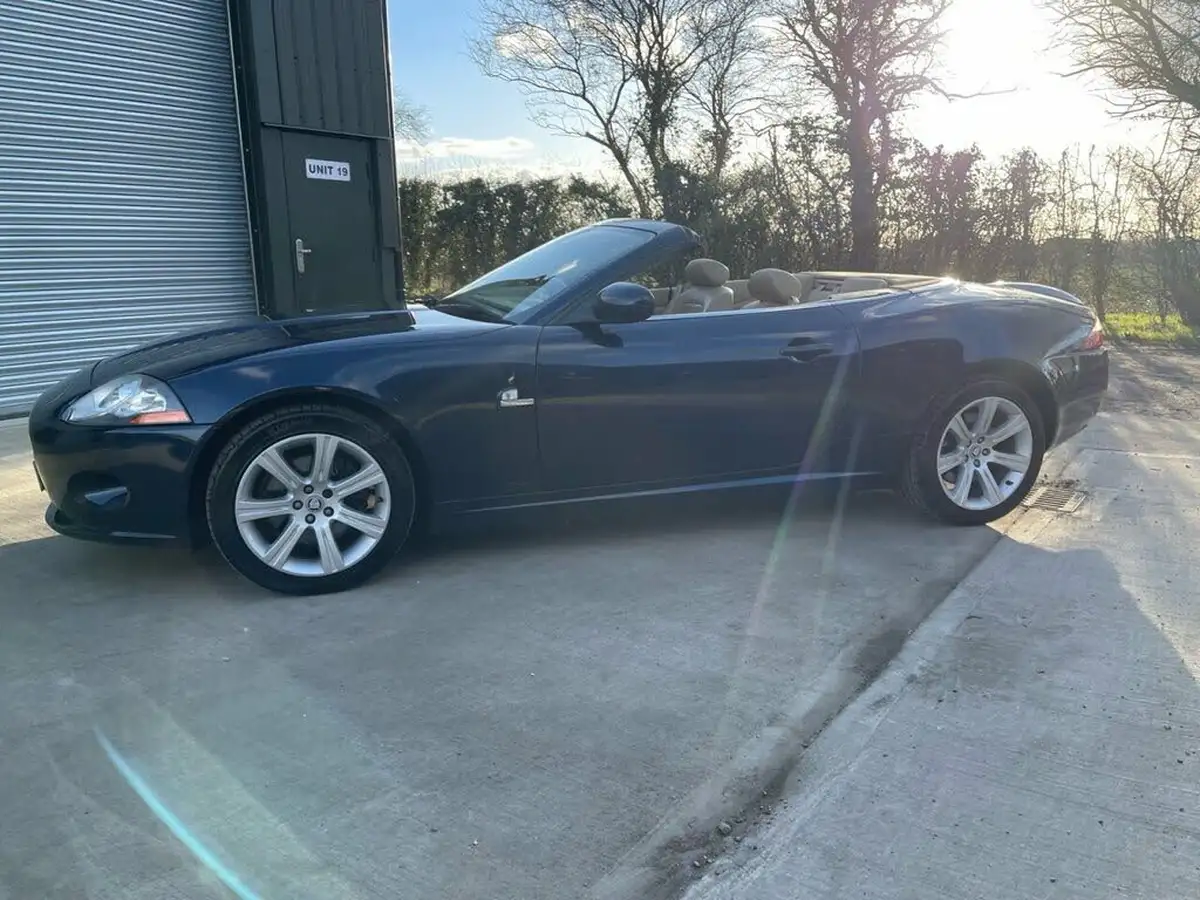 2008-jaguar-xk-42-convertible-big-8