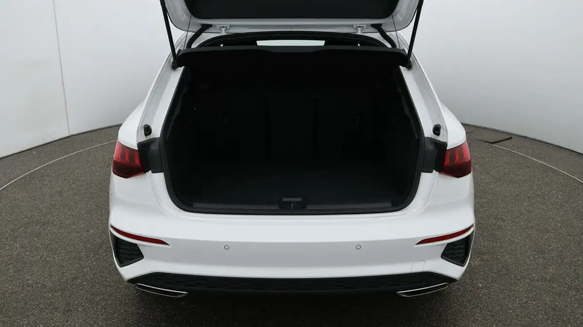 2021-audi-a3-10-30-tfsi-sportback-5d-big-17