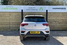 2018-volkswagen-t-roc-15-tsi-se-small-8
