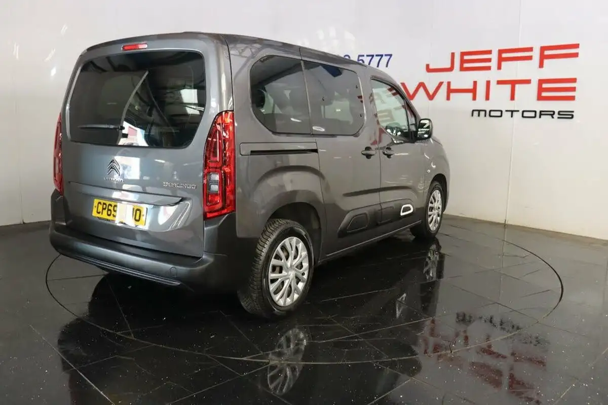2019-citroen-berlingo-12-puretech-feel-m-size-big-4