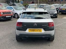 2015-citroen-c4-cactus-16bluehdi-feel-small-15