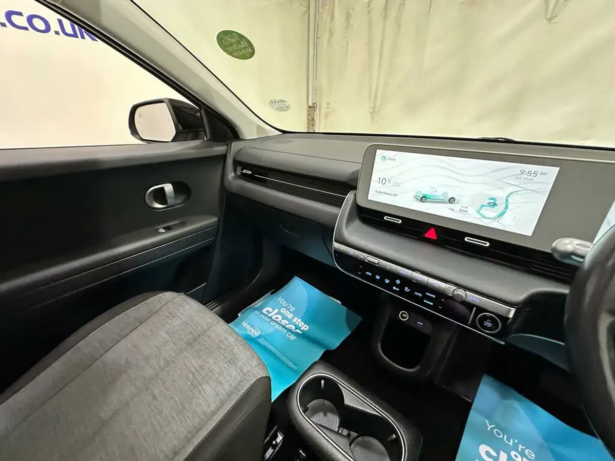 2021-hyundai-ioniq-5-e-premium-170ps-58kwh-rwd-big-19