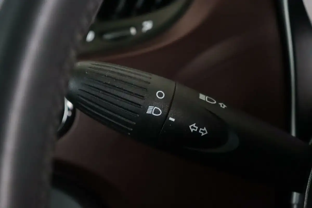 2021-fiat-500-10-star-big-21