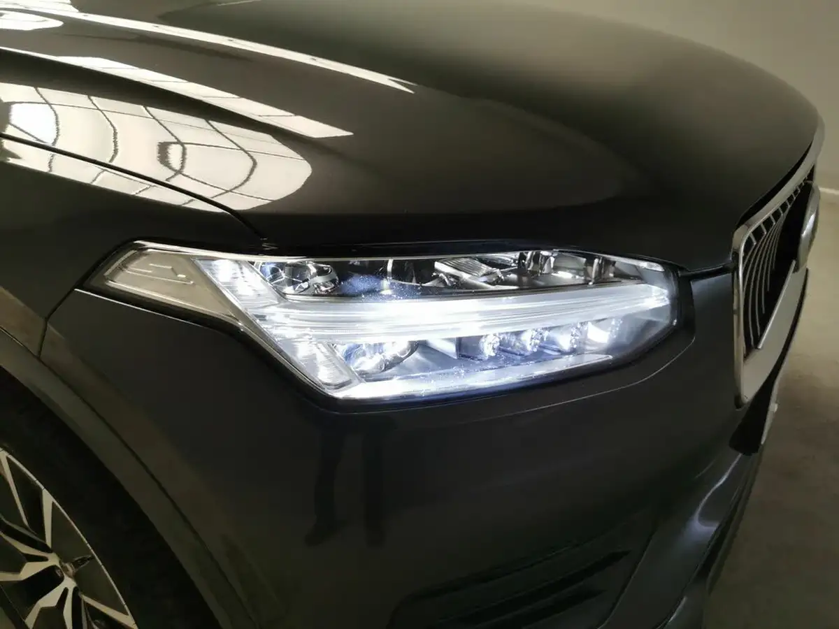 2020-volvo-xc90-20td-b5-momentum-big-6