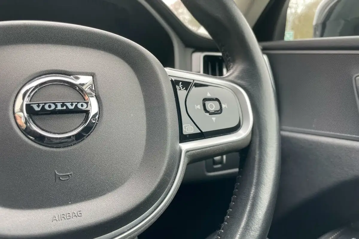 2021-volvo-xc60-20td-b4-inscription-awd-big-36