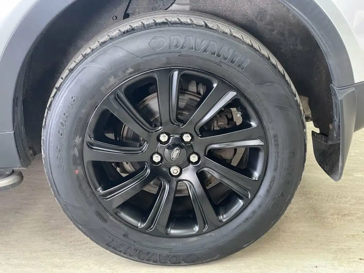 2017-land-rover-discovery-sport-20ed4-hse-big-13
