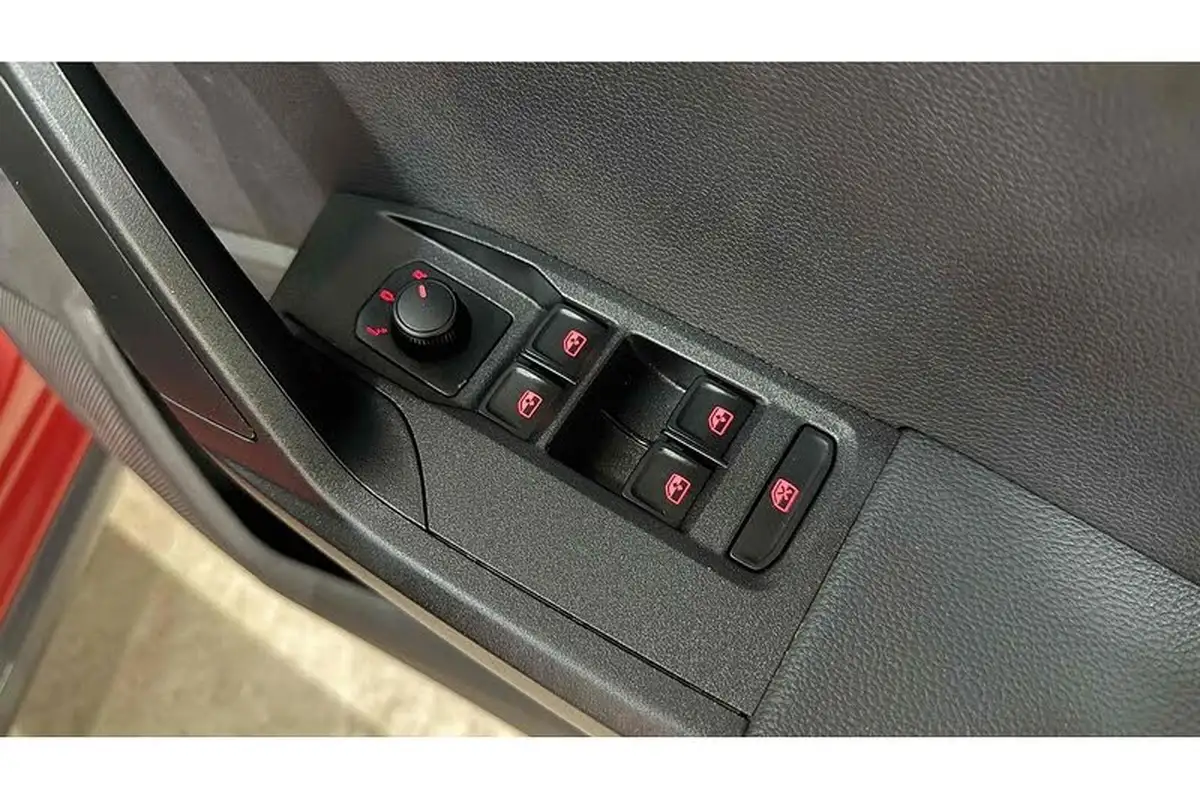 2021-seat-arona-10-tsi-evo-se-technology-big-19