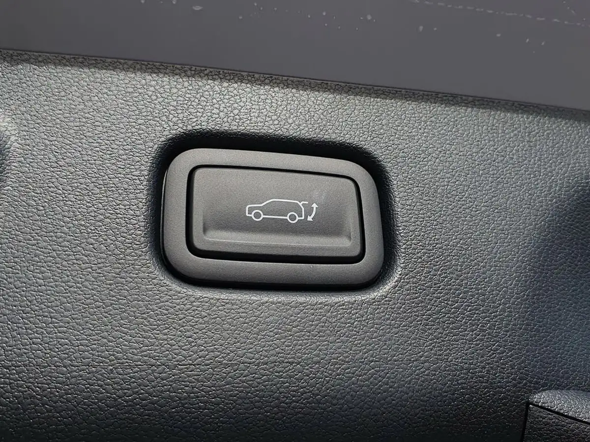 2024-hyundai-kona-16-gdi-n-line-141ps-dct-big-41