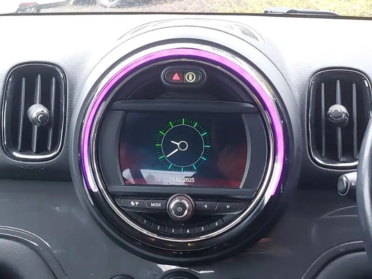 2018-mini-countryman-15-cooper-ss-big-9
