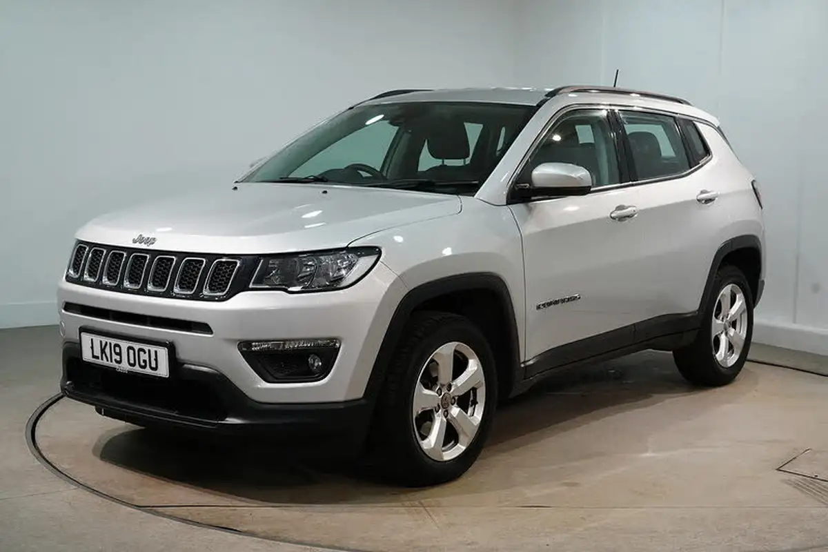 2019-jeep-compass-14-multiair-ii-longitude-big-7