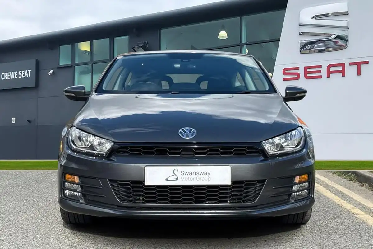 2015-volkswagen-scirocco-14-big-4
