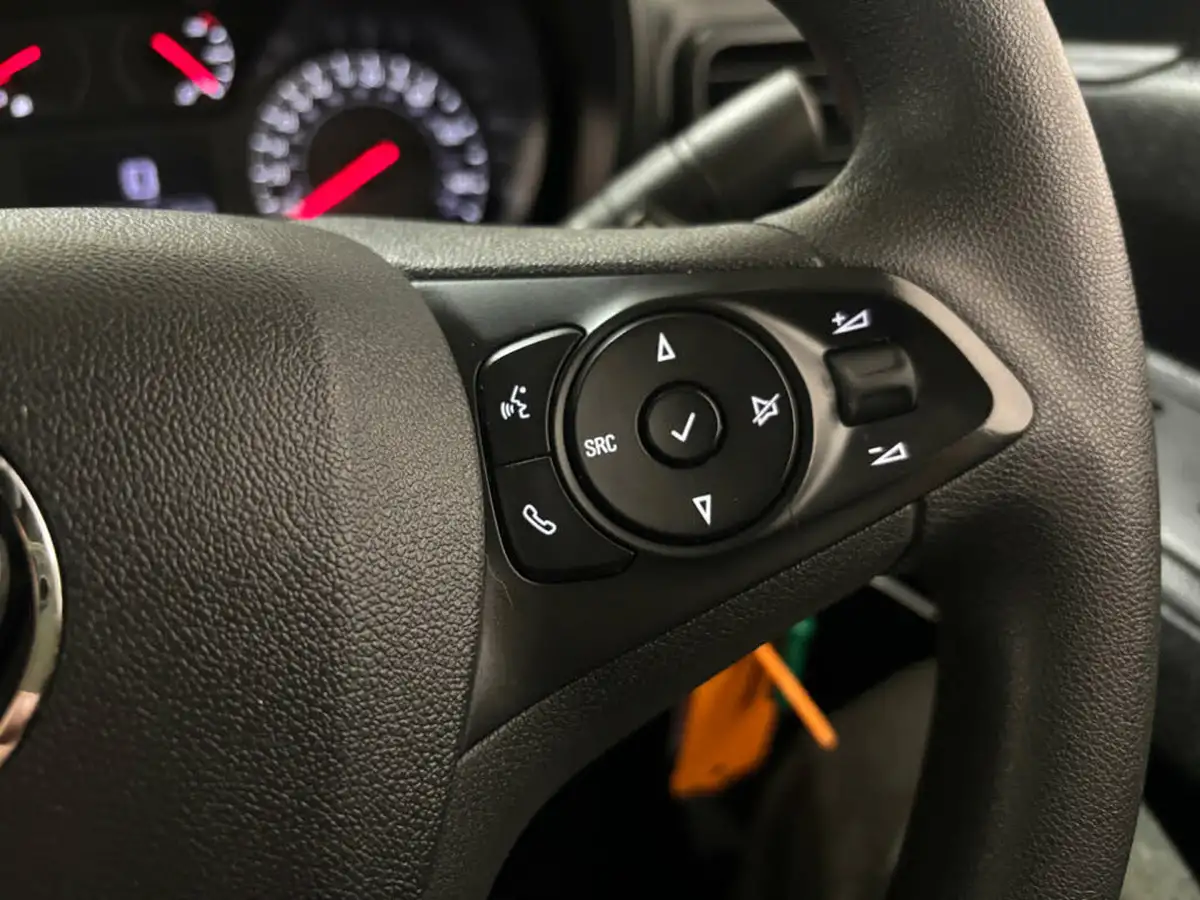 2021-vauxhall-combo-15cdti-dynamic-2300-100pseu6dt-l2h1-panel-big-20