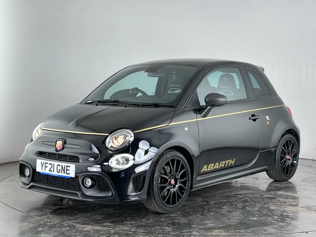 2021-abarth-595-14-tjet-scorpioneoro-big-1