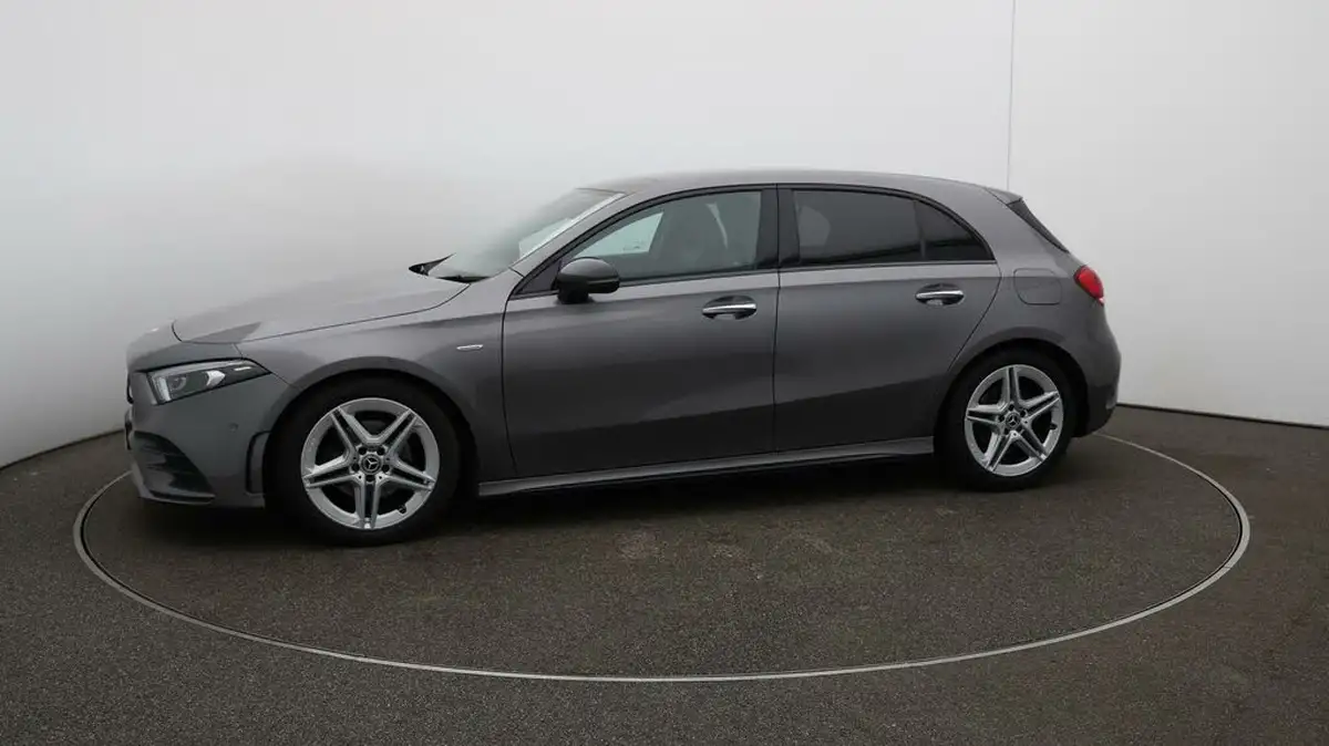 2022-mercedes-benz-a-class-13-a200-amg-line-premium-plus-edition-hatchback-5d-7g-dct-big-61