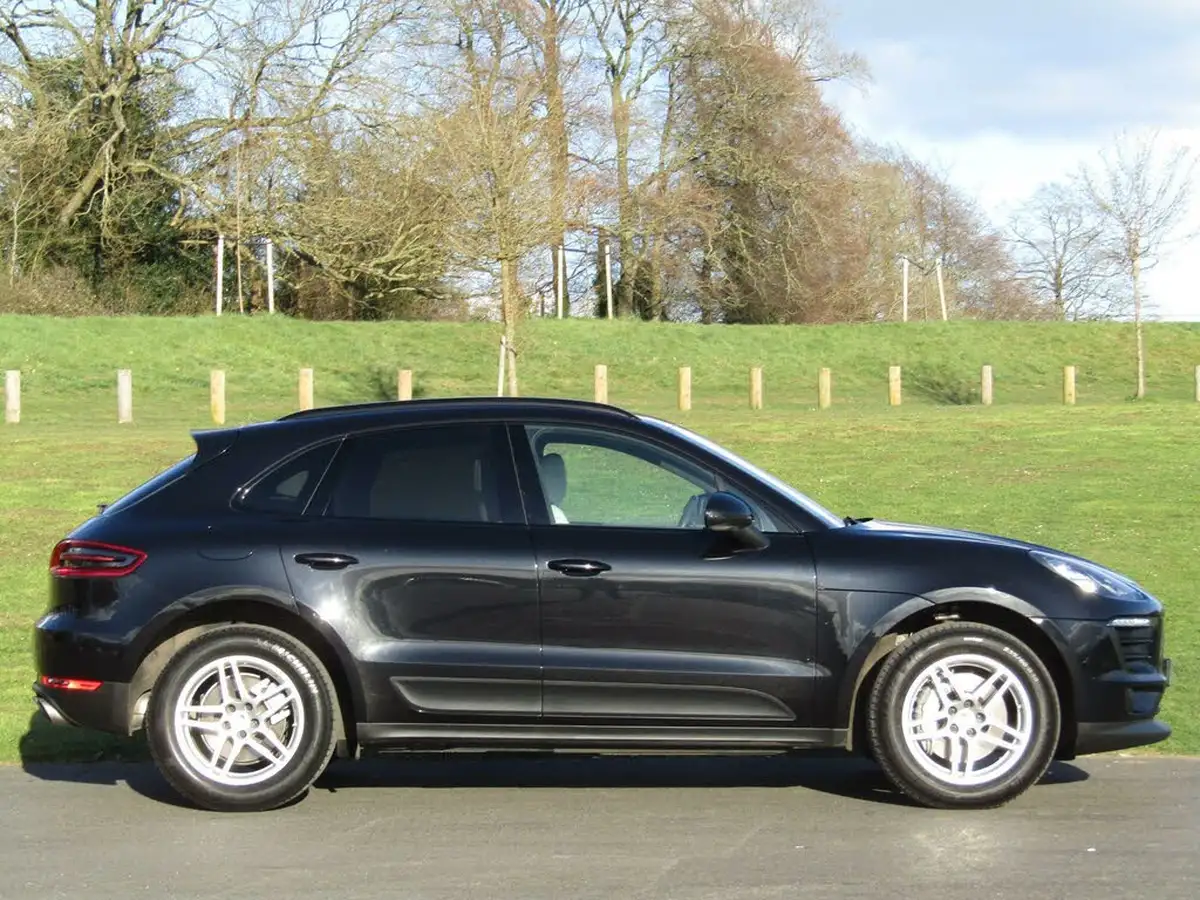 2016-porsche-macan-30td-s-big-6