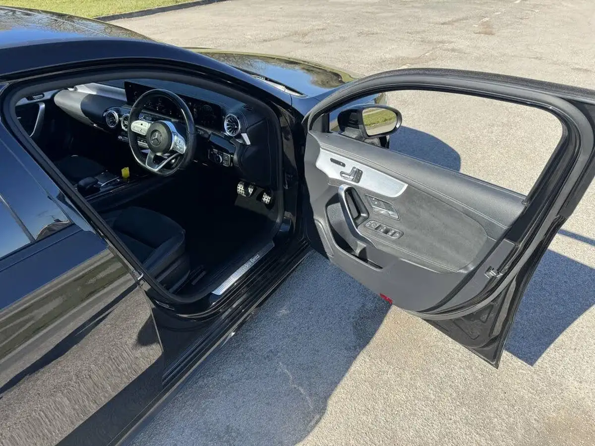 2021-mercedes-benz-a-class-13-a180-amg-line-premium-plus-edition-hatchback-5d-7g-dct-big-8