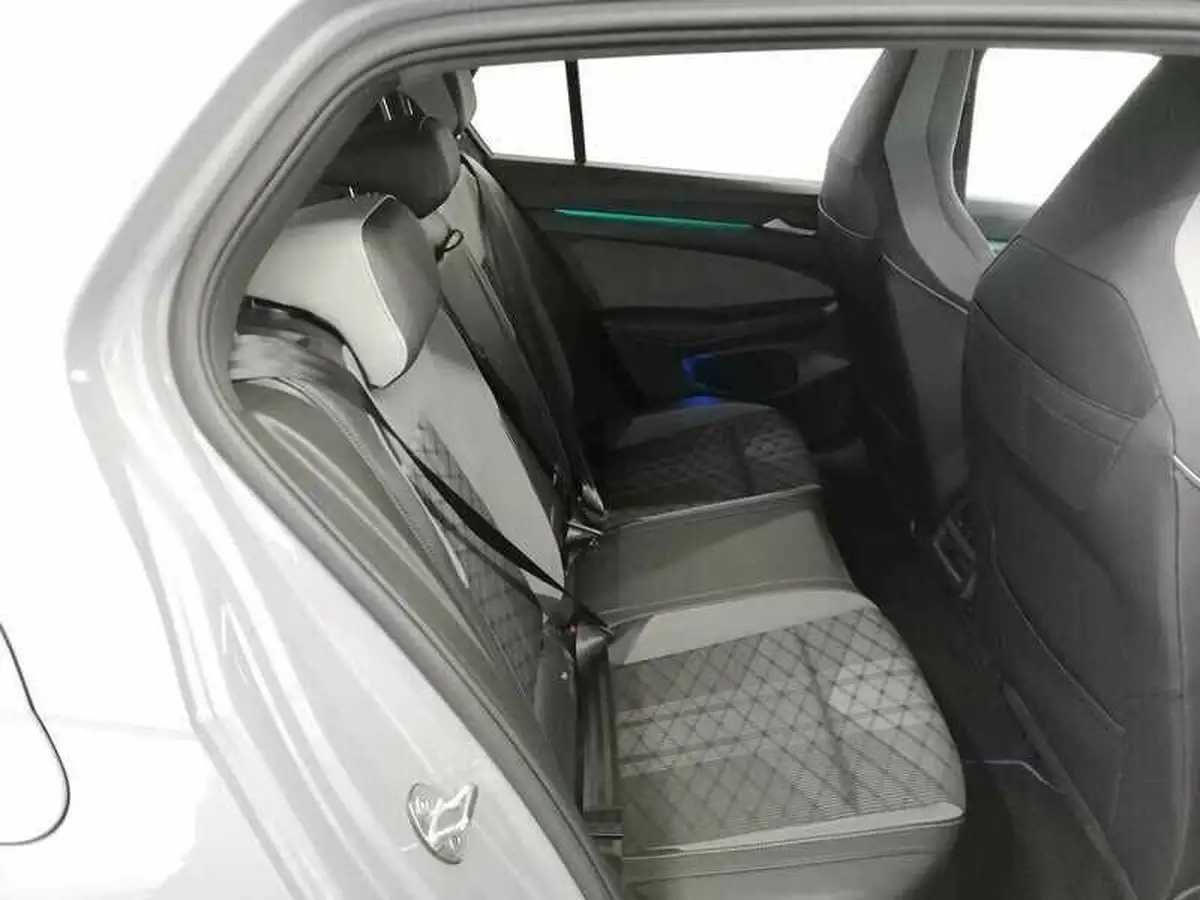 2022-volkswagen-golf-20tdi-r-line-hatchback-dsg-big-12