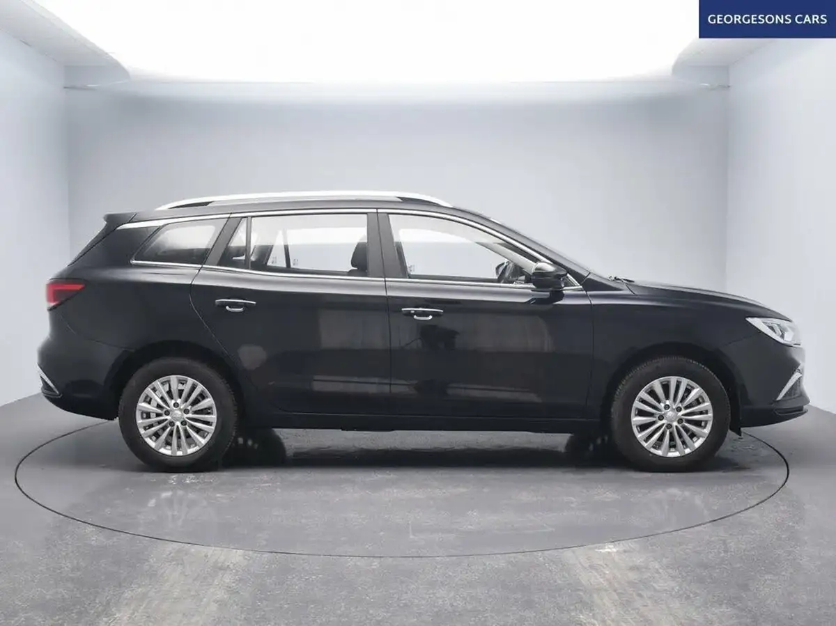 2022-mg-mg5-e-exclusive-ev-long-range-big-5