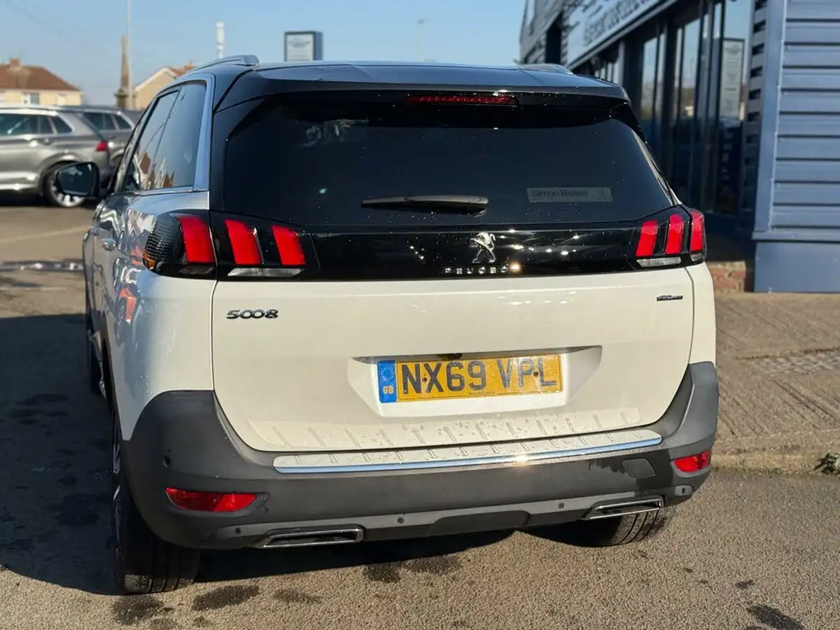 2019-peugeot-5008-suv-15-bluehdi-gt-line-eat8-big-6