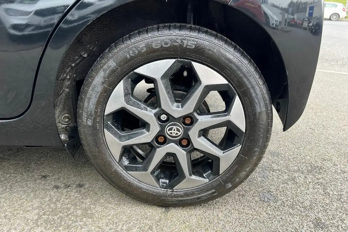 2018-toyota-aygo-10-vvt-i-x-plore-big-4