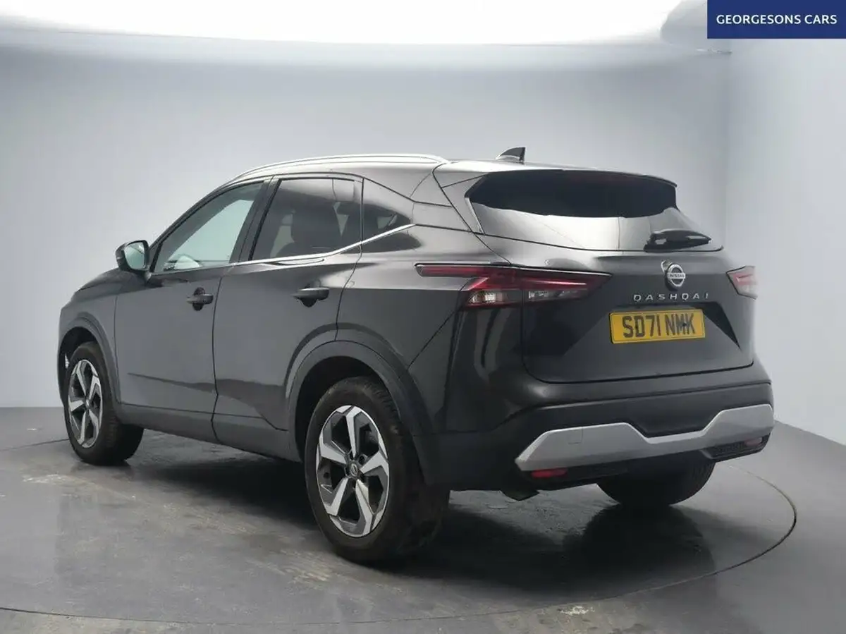 2021-nissan-qashqai-13-dig-t-n-connecta-160ps-auto-big-1