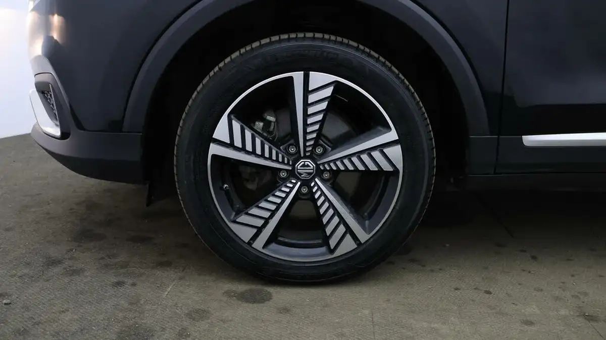 2021-mg-zs-suv-e-exclusive-ev-big-17