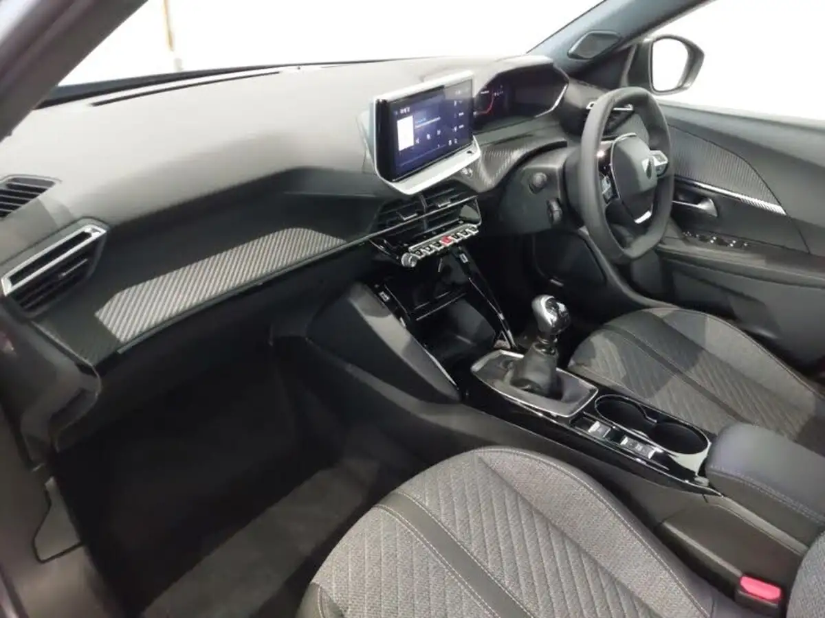 2024-peugeot-2008-suv-12-puretech-allure-130ps-big-4