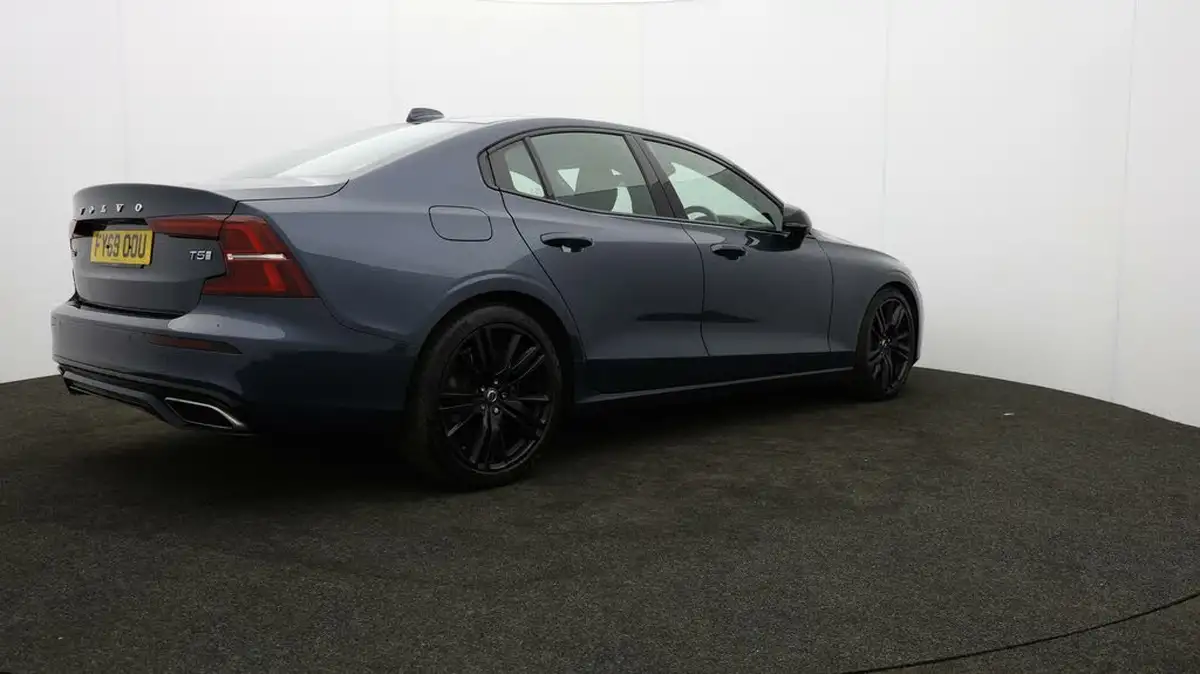 2019-volvo-s60-20-t5-r-design-edition-big-25
