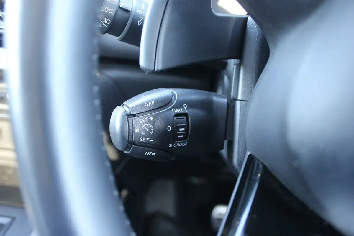 2019-citroen-c5-aircross-15bluehdi-flair-plus-eat8-big-12