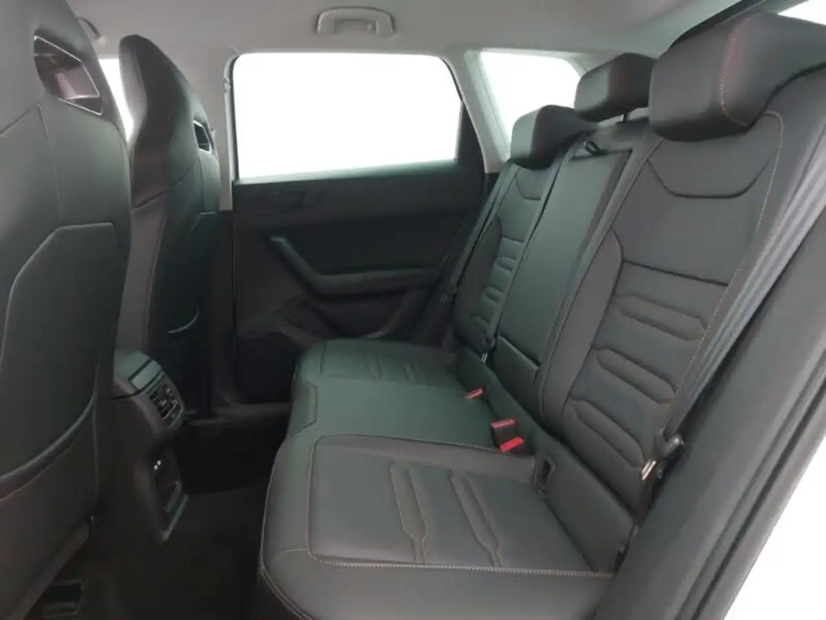 2024-cupra-ateca-15-ecotsi-v2-big-5