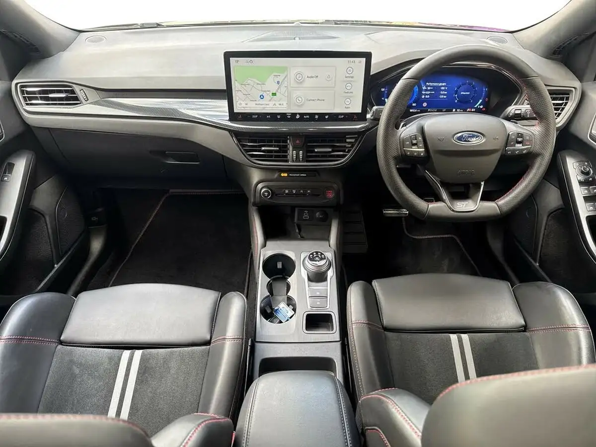 2022-ford-focus-23t-st-hatchback-auto-big-14