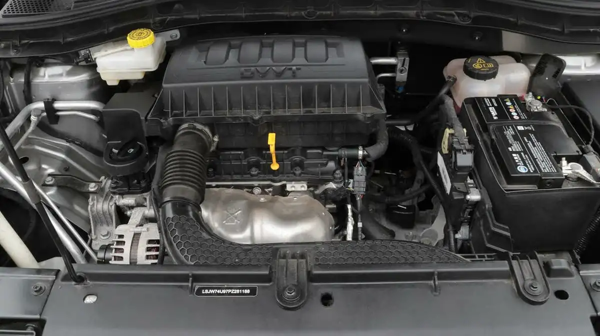 2023-mg-zs-suv-15-vti-tech-exclusive-big-19