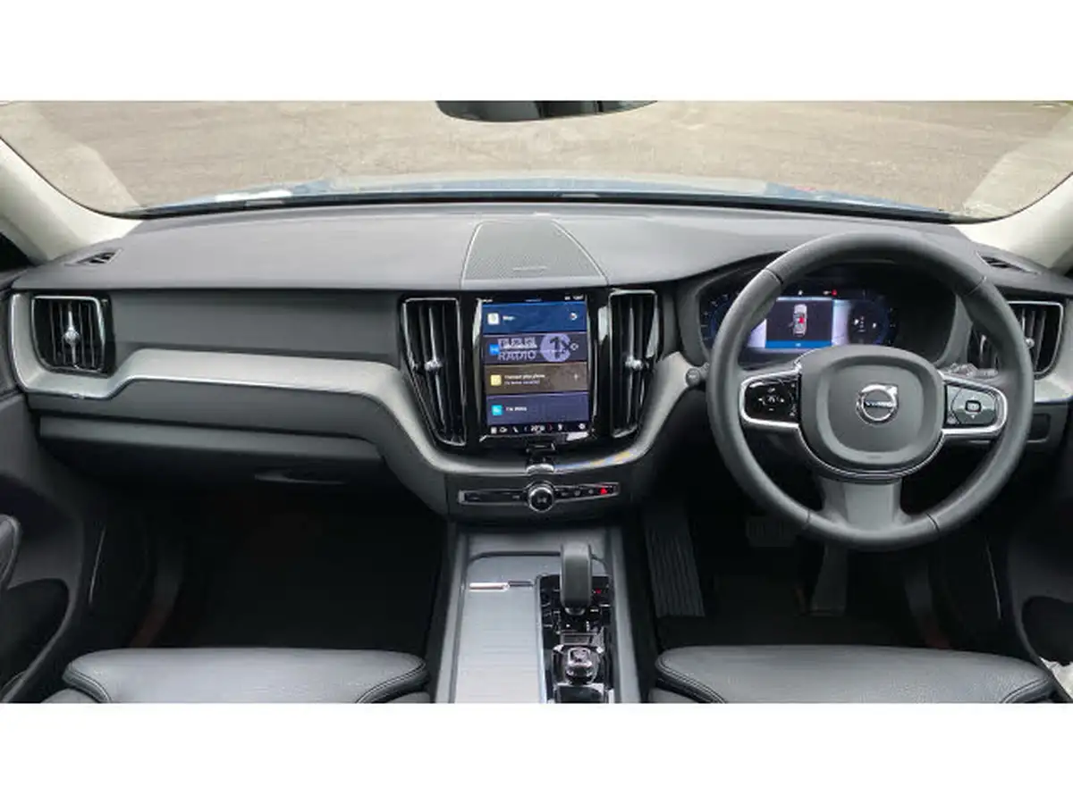 2024-volvo-xc60-20td-b4-plus-big-19