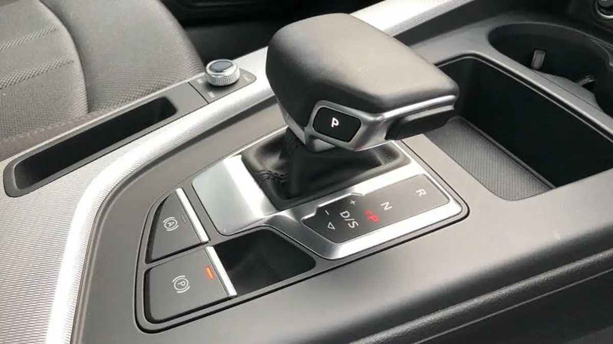 2021-audi-a4-20-35-tdi-technik-big-10