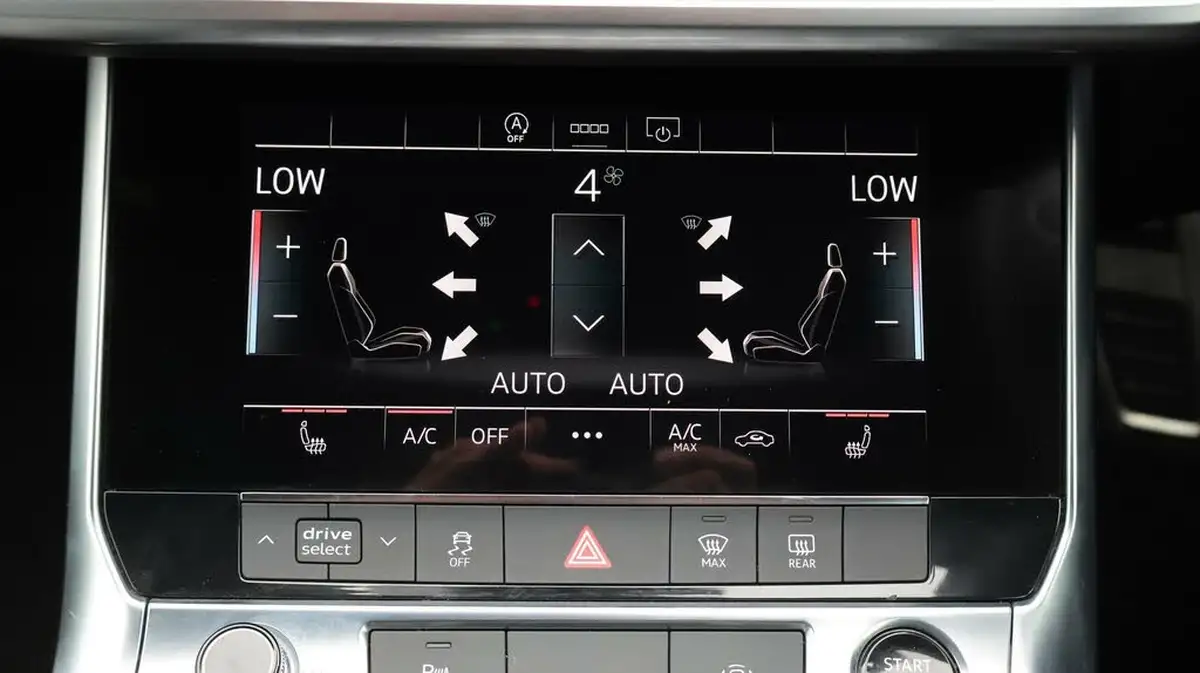 2022-audi-a6-avant-20-40-tfsi-black-edition-big-12
