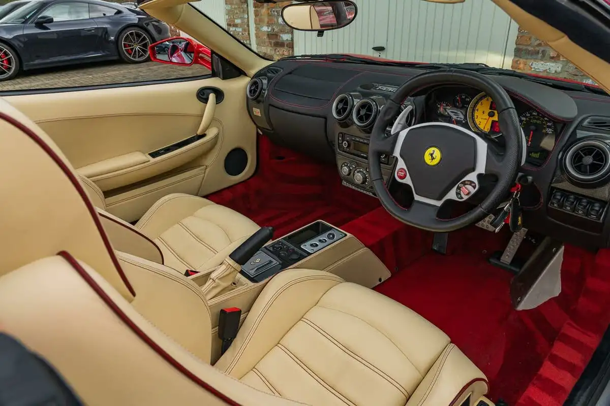 2009-ferrari-f430-43-f1-convertible-big-2
