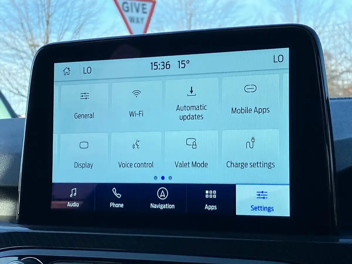 2023-ford-kuga-25t-graphite-tech-edition-225ps-phev-big-30