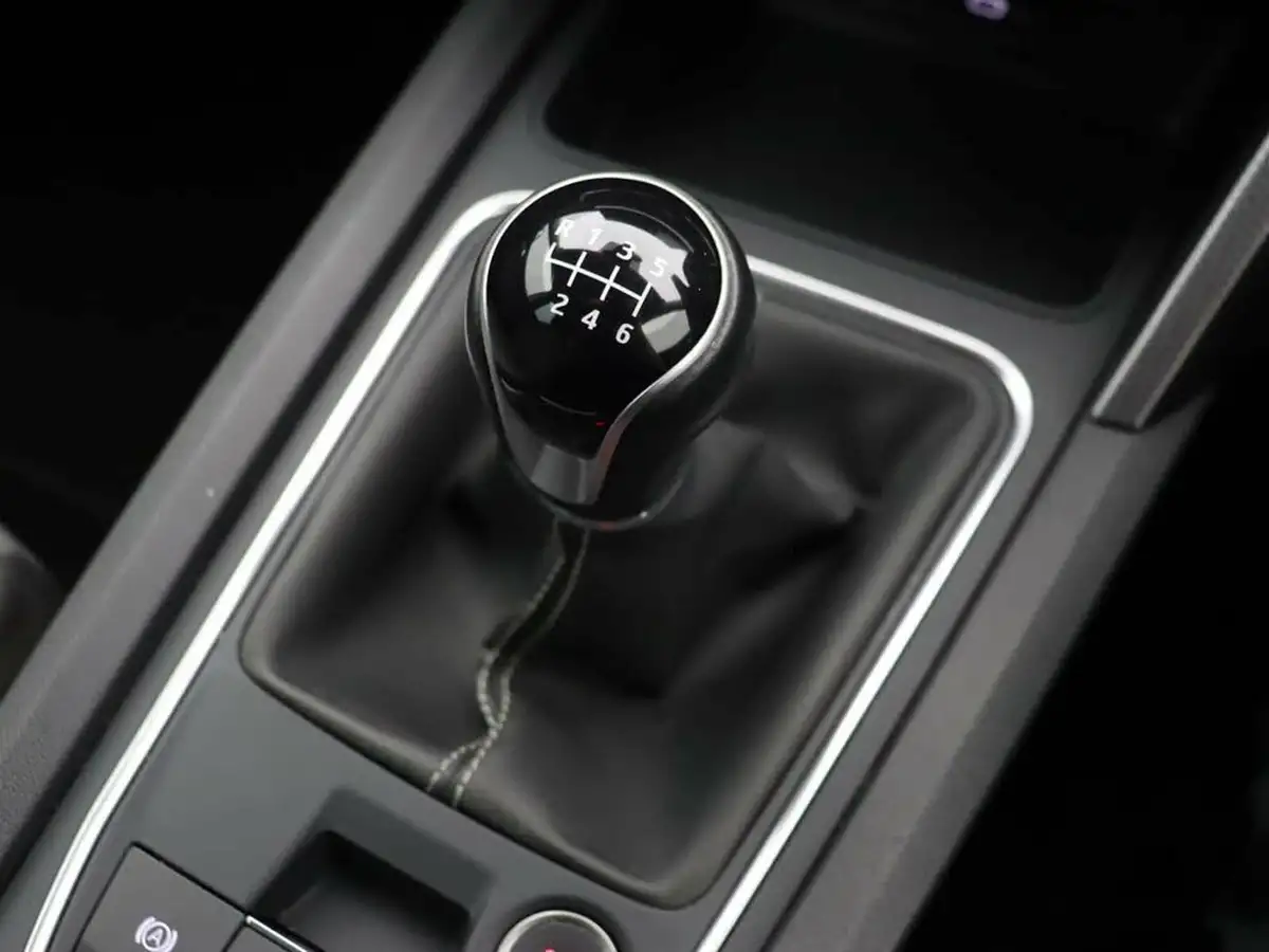 2021-seat-leon-10-tsi-evo-se-dynamic-hatchback-big-37