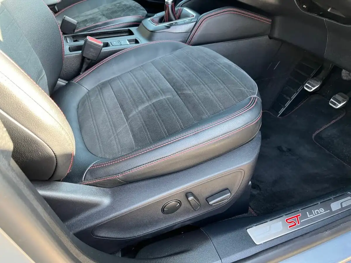 2021-ford-kuga-20-st-line-x-edition-150ps-mhev-big-19