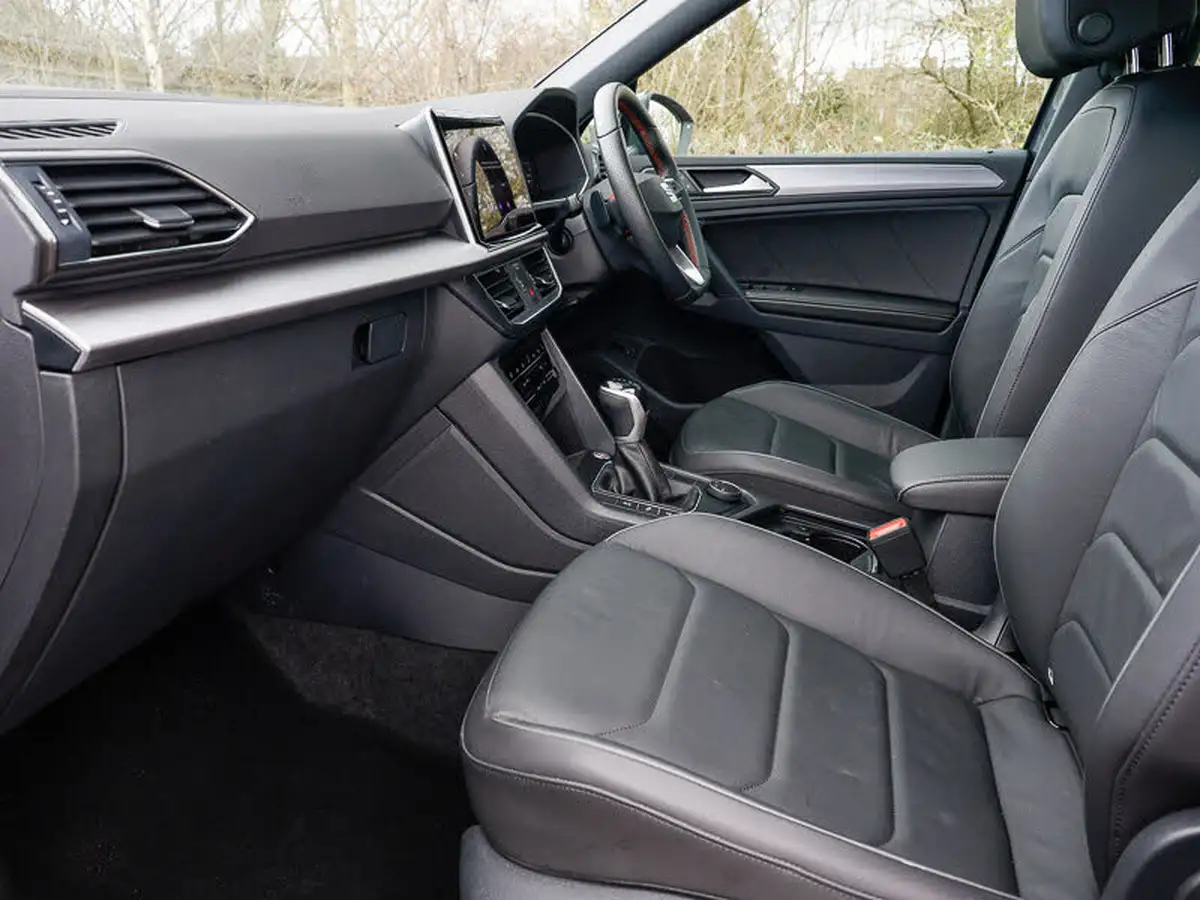 2024-seat-tarraco-15-ecotsi-fr-sport-big-4