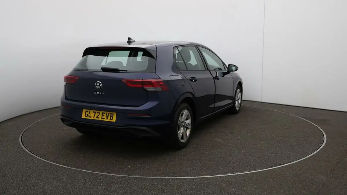 2022-volkswagen-golf-15-tsi-life-130ps-hatchback-big-53