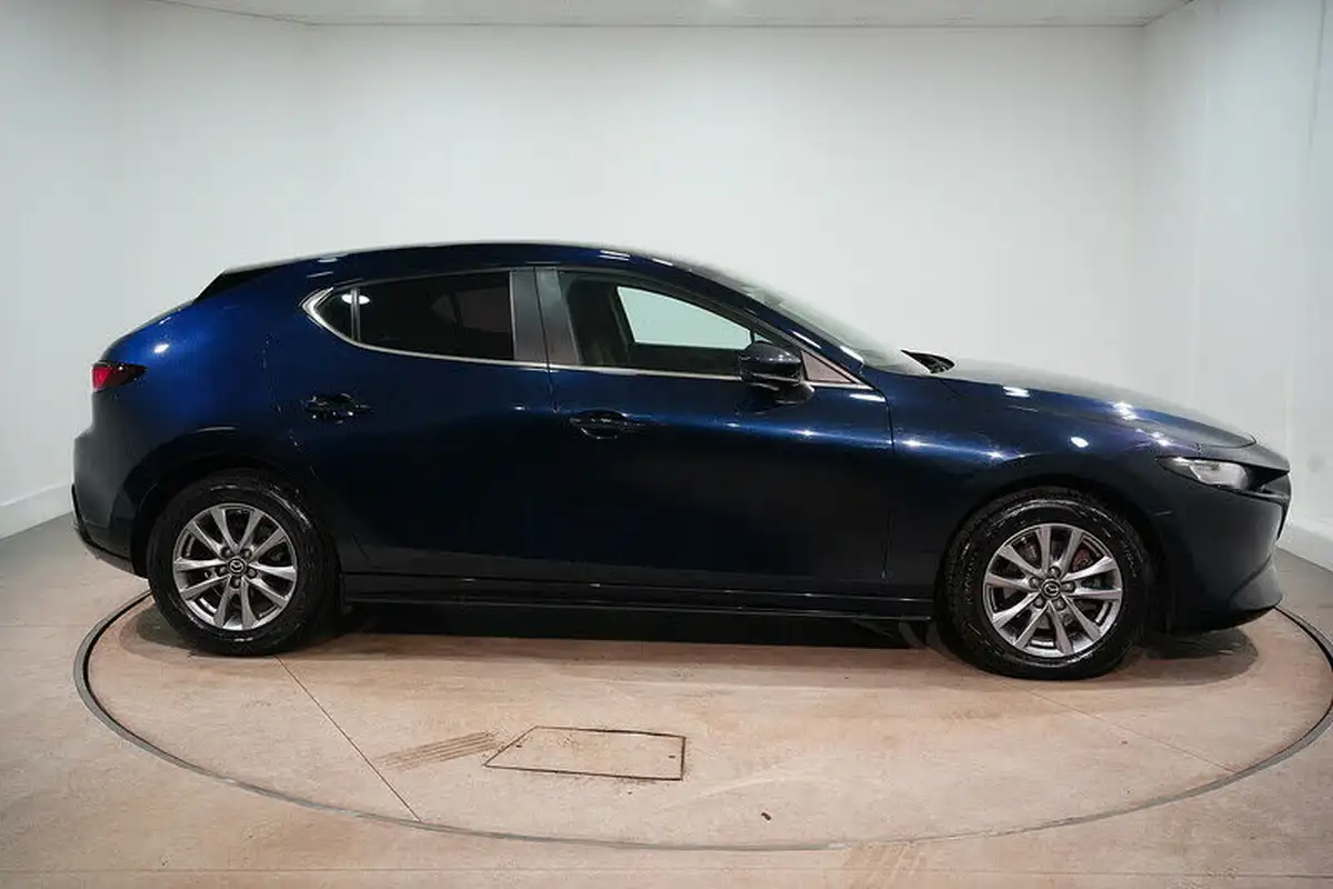 2021-mazda-mazda3-20-se-l-122ps-hatchback-5d-big-4
