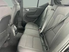 2022-volvo-xc40-15-t4-inscription-expression-small-14