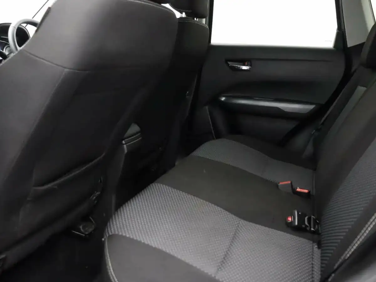 2019-suzuki-vitara-10-boosterjet-sz-t-big-10