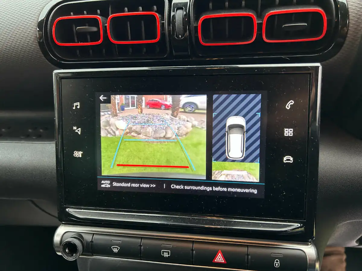 2021-citroen-c3-aircross-12-puretech-shine-plus-110ps-big-64