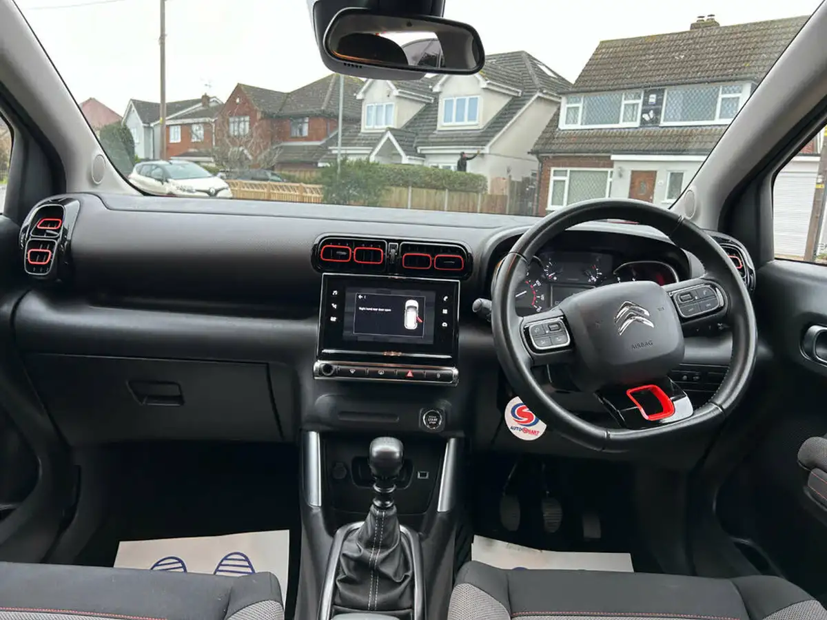 2021-citroen-c3-aircross-12-puretech-shine-plus-110ps-big-40